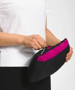 Women’s The North Face 1996 Retro Nuptse Jacket Fuchsia Pink PINK 12 Women’s The North Face 1996 Retro Nuptse Jacket Fuchsia Pink PINK -Women Shop NF0A3XEO 146 modelalt6