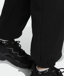 Women's Adidas Originals Adicolor Essentials Fleece Joggers Black BLACK -Women Shop Women sadidasOriginalsAdicolorEssentialsFleeceJoggersBlackH06629 6