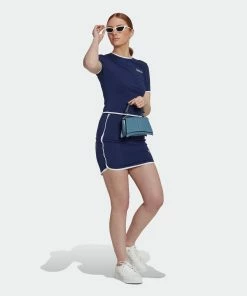 Women's Adidas Originals Crop Tee Binding Details Night Sky BLUE 12 Women's Adidas Originals Crop Tee Binding Details Night Sky BLUE -Women Shop Women sadidasOriginalsCropTeeBindingDetailsHL6569 5